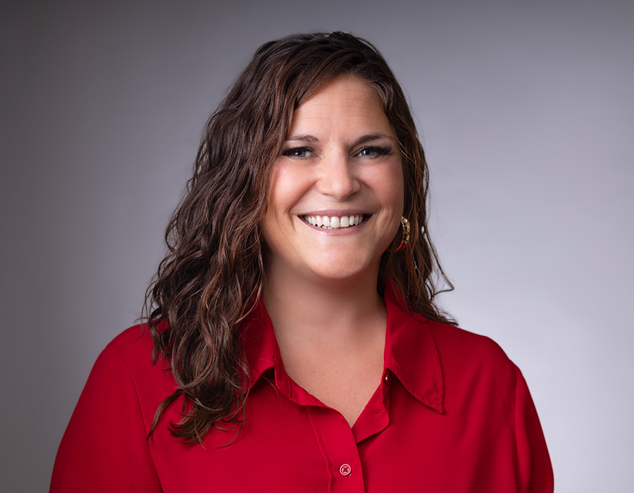 900×700-Square-NicoleG2026